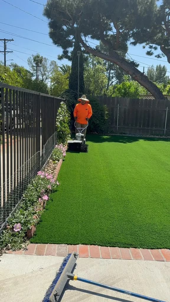 Turf and hardscape work by Top Tech Builders, photo 18